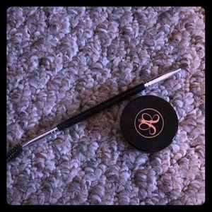 Anastasia dipbrow pomade with tool