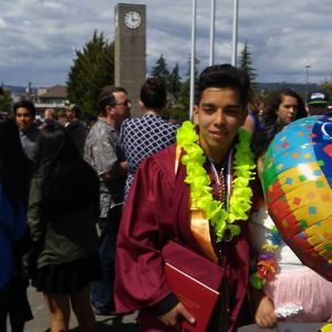 Meet your Posher, Eduardo