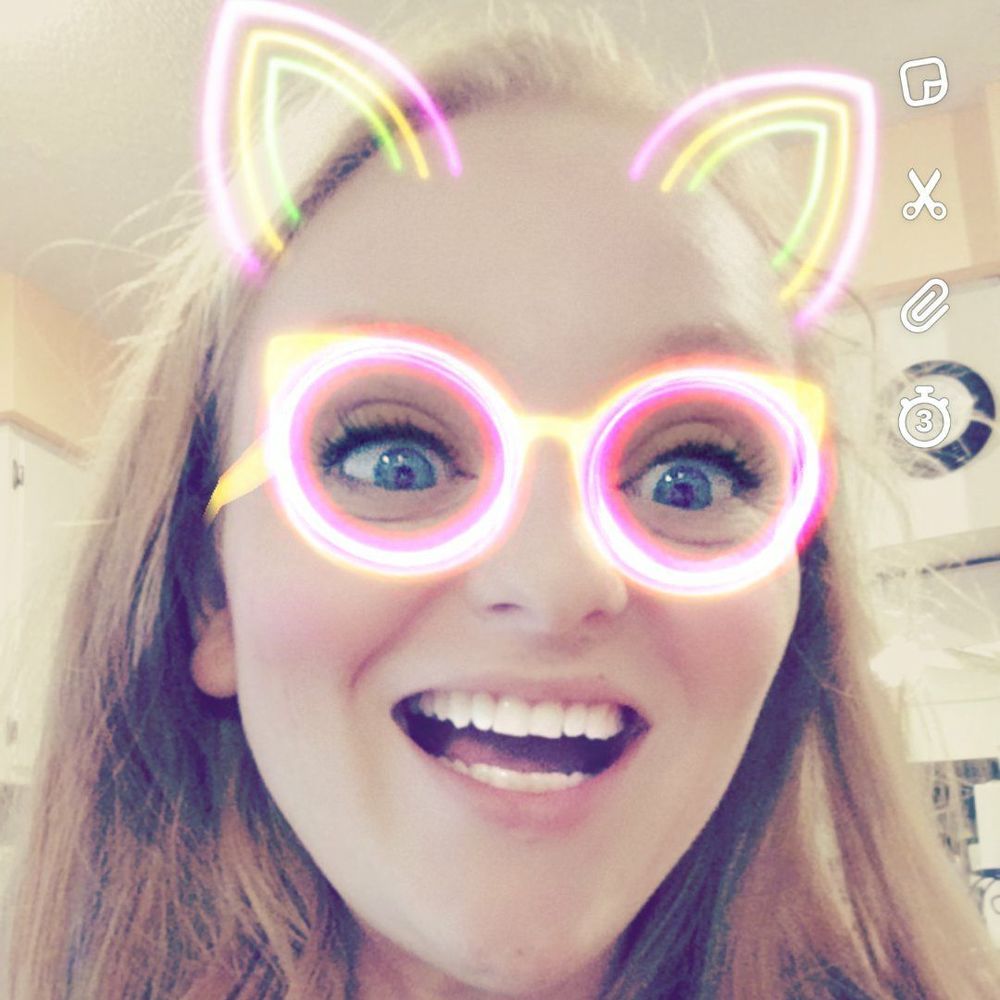 Meet your Posher, Kara