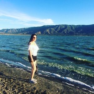 Meet your Posher, Negin