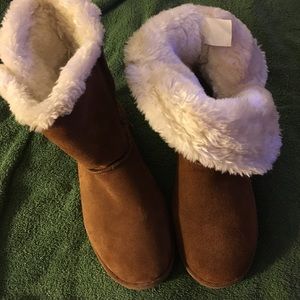 Winter house boots
