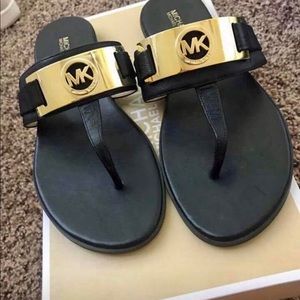 MK black warren thong