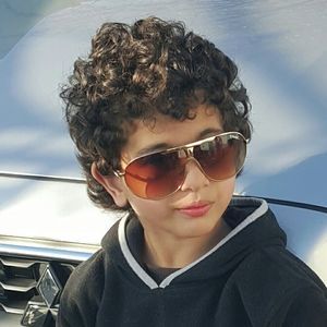 Meet your Posher, Shern