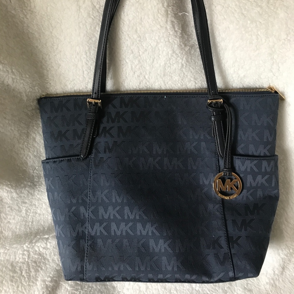 BRAND NEW Micheal Kors Jetset