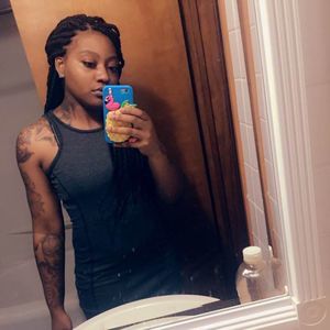 Meet your Posher, Tiara