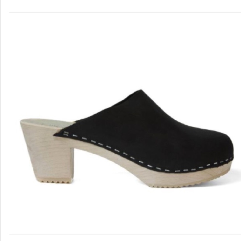 Nina Z - Saga black clogs