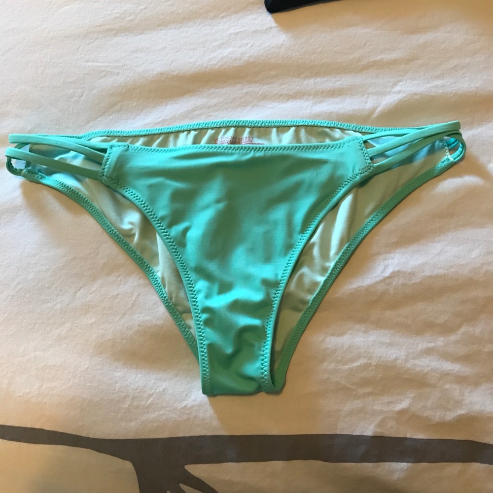 VS bathing suit bottom