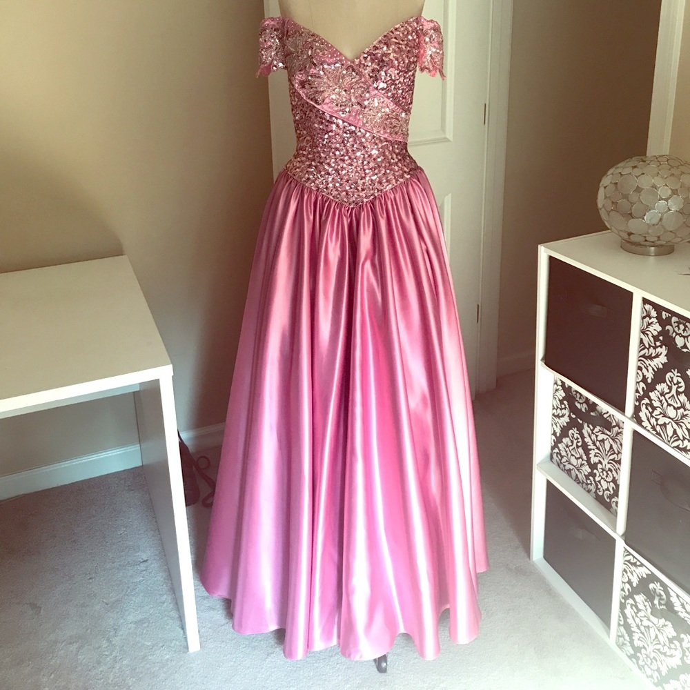 VINTAGE Mike Benet pink toole formal gown