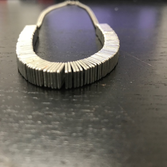 Mini statement necklace - Picture 2 of 3