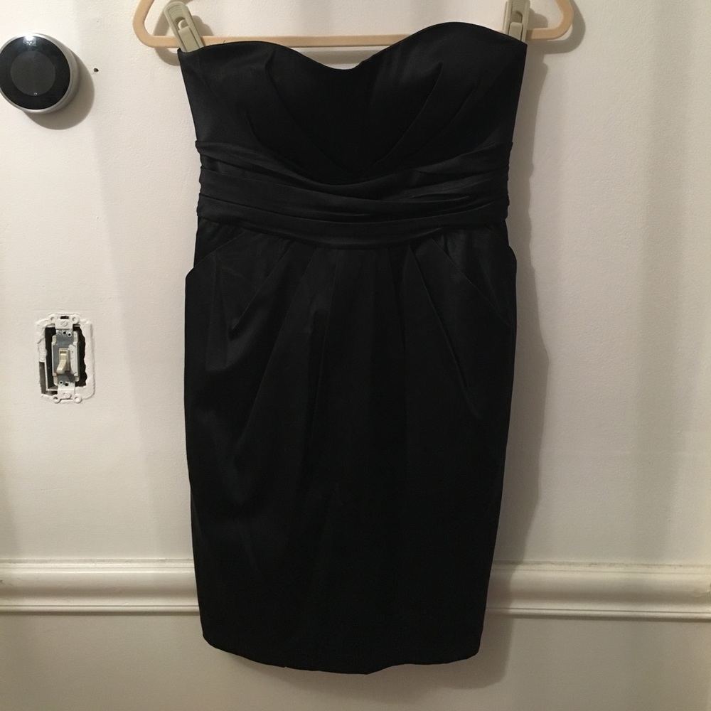 Forever 21 strapless black cocktail dress