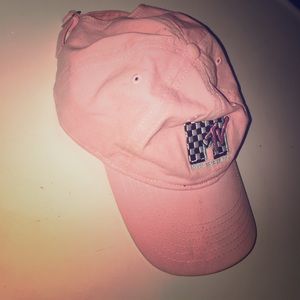 MTV hat