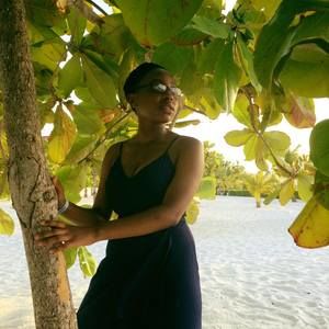 Meet your Posher, Zandile