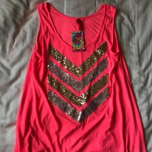 Pink chevron tank top