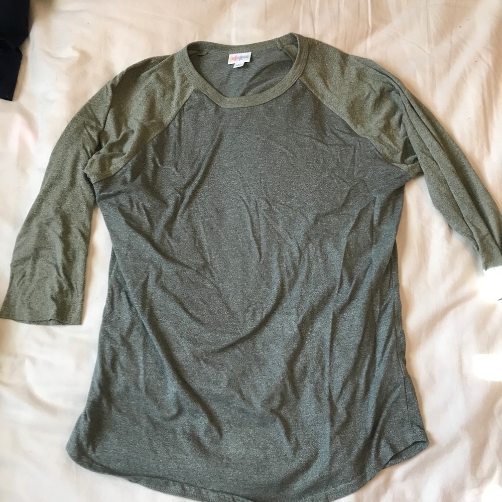 LuLaRoe randy tee