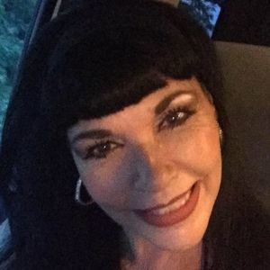 Meet your Posher, Carmen