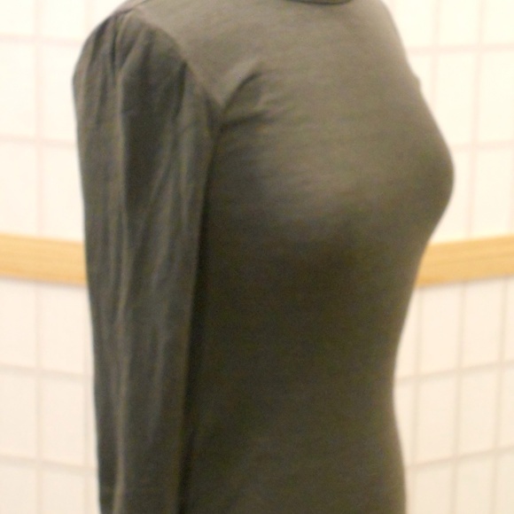 SoAllure Wool Charcoal Gray Turtleneck Sz S - Picture 2 of 4