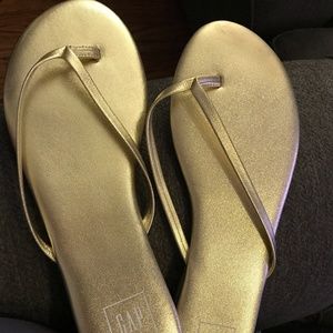Gap Gold Flip Flops Size 10