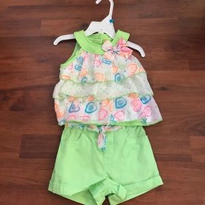 NWT Toddler shorts and shirt set