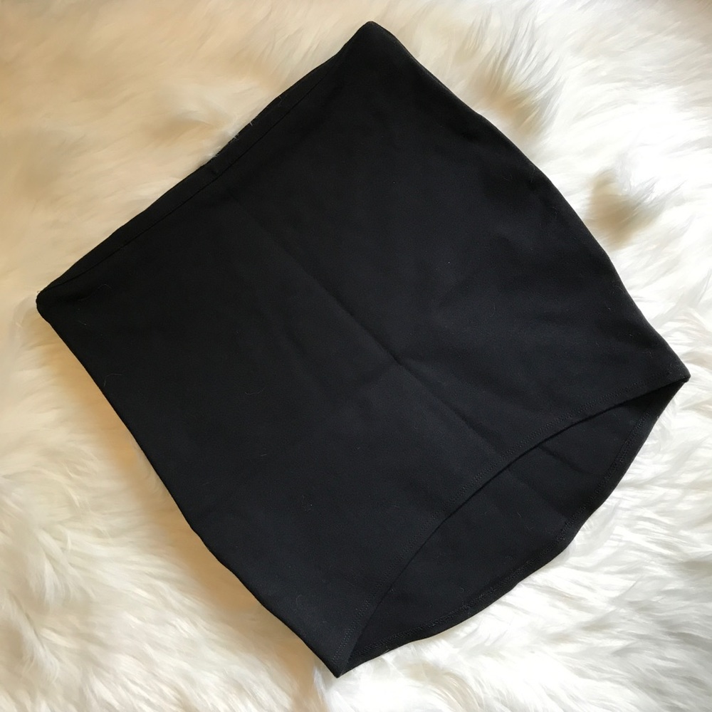 Devlin black mini skirt