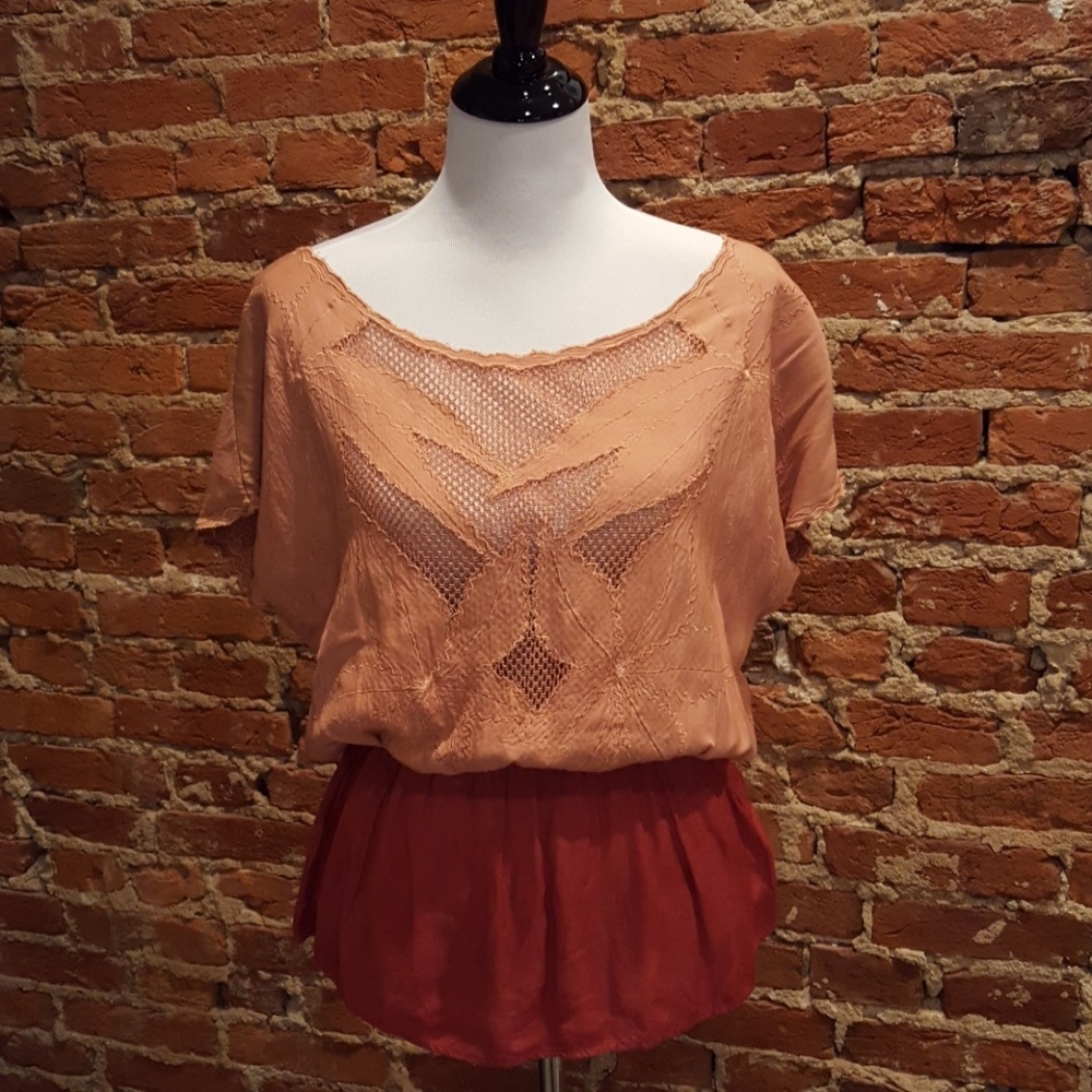 Detailed flutter sleeve top