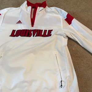 Wind breaker pullover