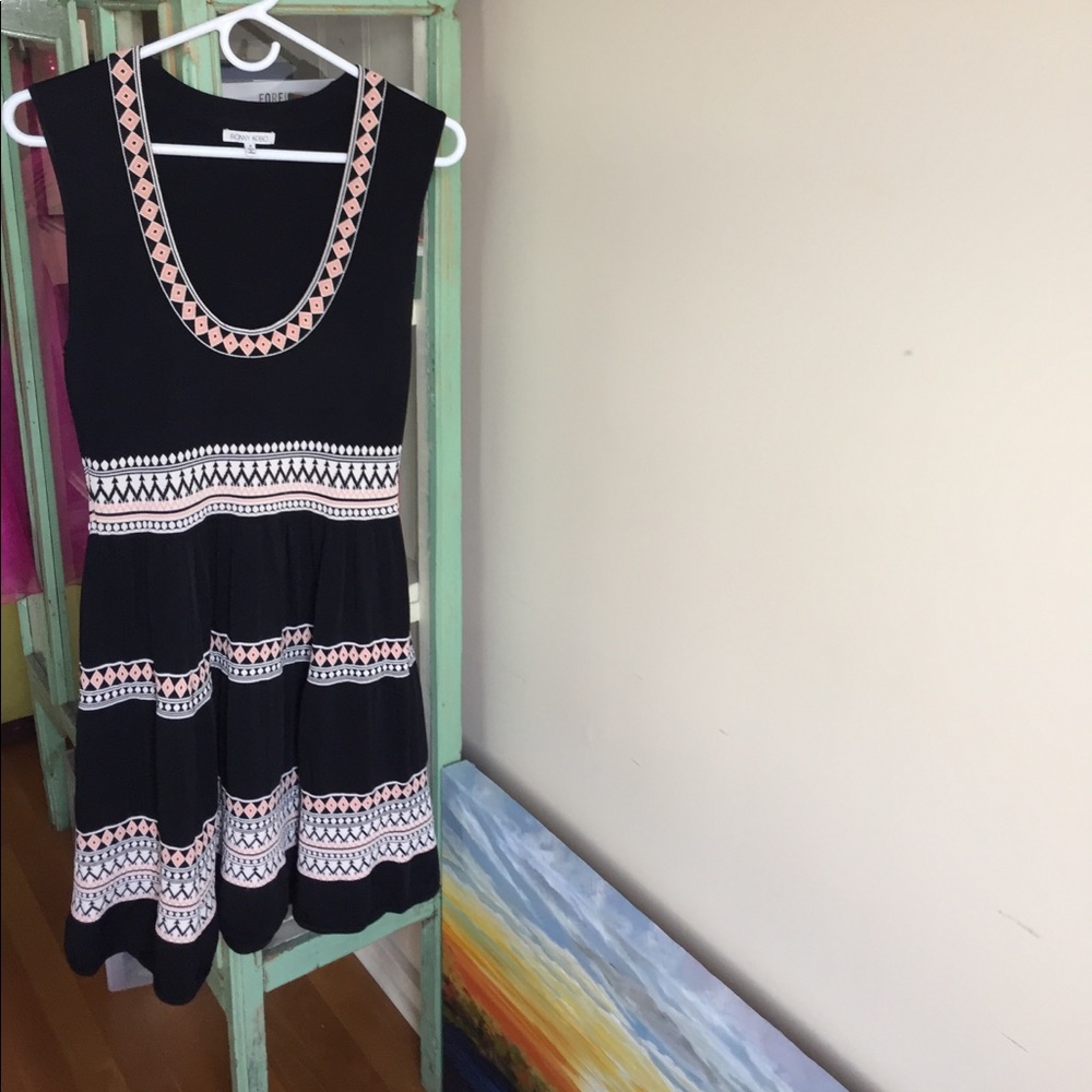 Stunning Ronny Kobo dress. Lovely on.  Pure CLASS!