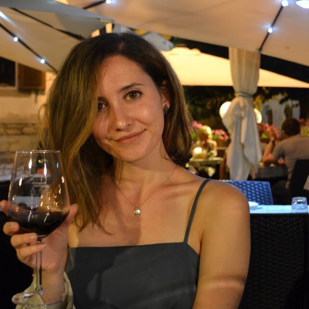 Meet your Posher, Ivana