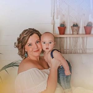 Meet your Posher, Kendra