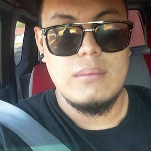 Meet your Posher, Luis