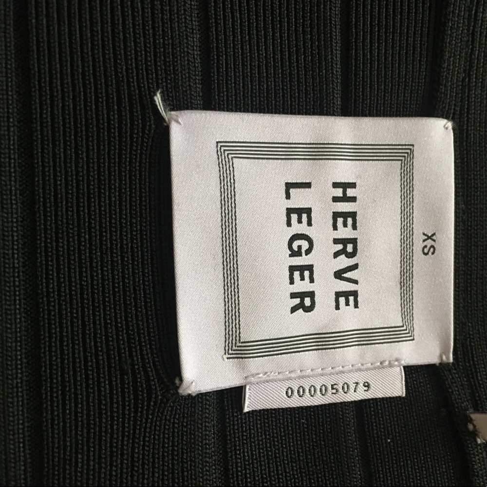 Timeless Herve Leger LBD w original garment bag - Picture 4 of 5