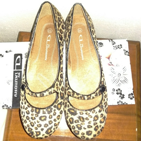 Chinese Laundry Shoes - CHINESE LAUNDRY Mary Jane flats leopard print 😸😸