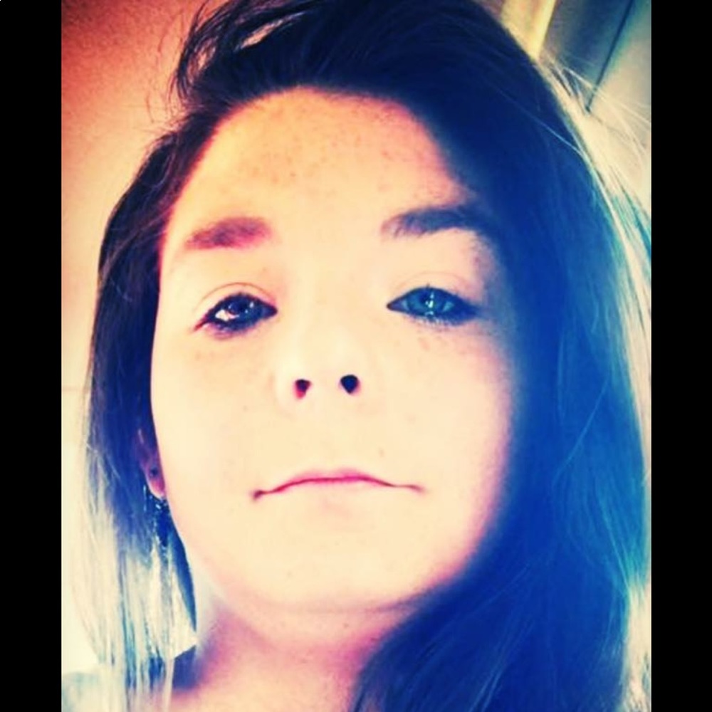 Meet your Posher, Tiffany