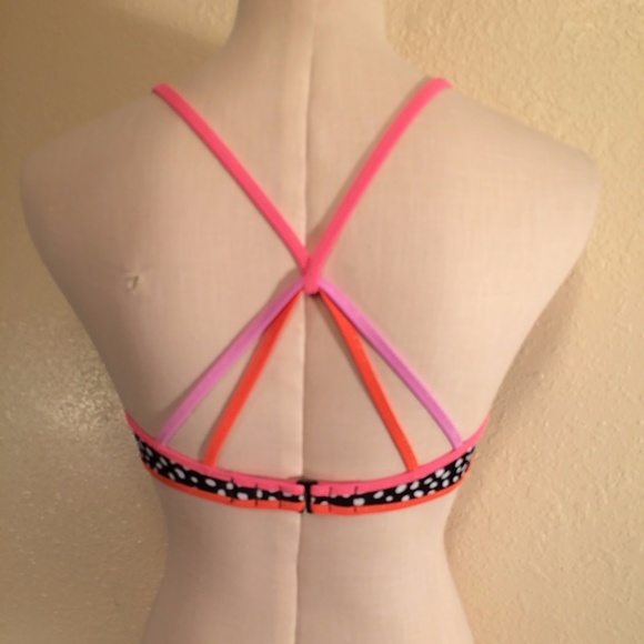 Victoria's Secret Fabulous Black Pebble Bikini Top - Picture 2 of 5