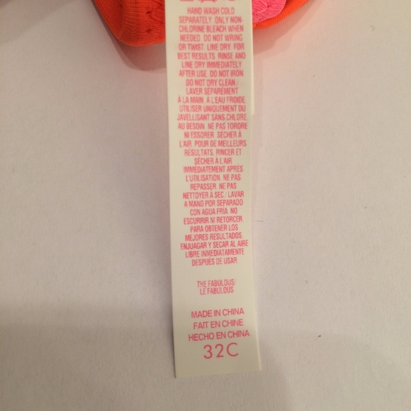 Victoria's Secret Fabulous Black Pebble Bikini Top - Picture 4 of 5