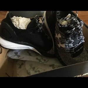 Under Armour Charged Bandit 2