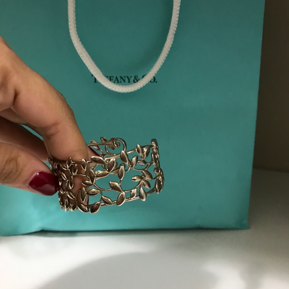 Paloma Picasso Olive Leaf Cuff