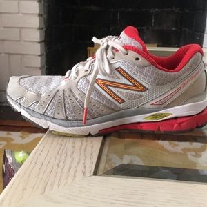New balance running shoes