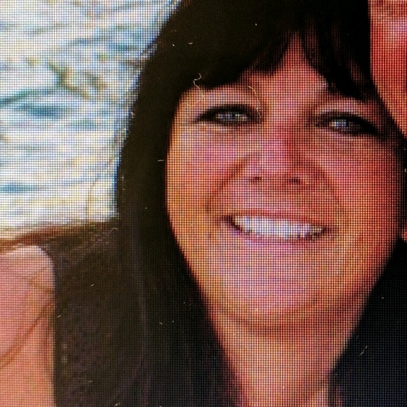 Meet your Posher, Jeri - Picture 1 of 1