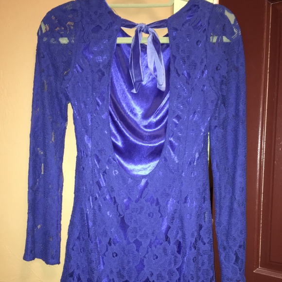 MM Couture Blue Dress - Picture 2 of 4