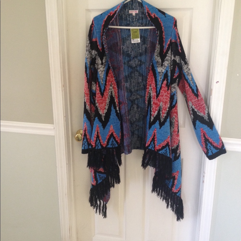 Thick shaw sweater for fall - Picture 1 of 4