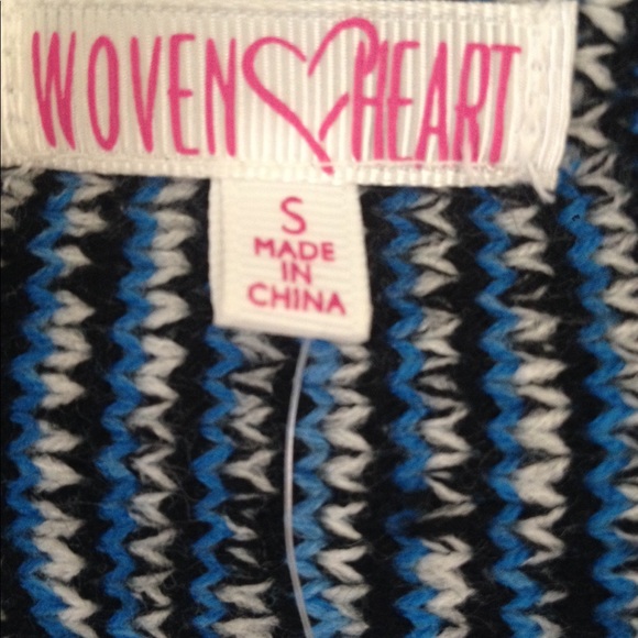 Thick shaw sweater for fall - Picture 2 of 4