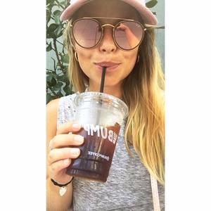 Meet your Posher, Joyce