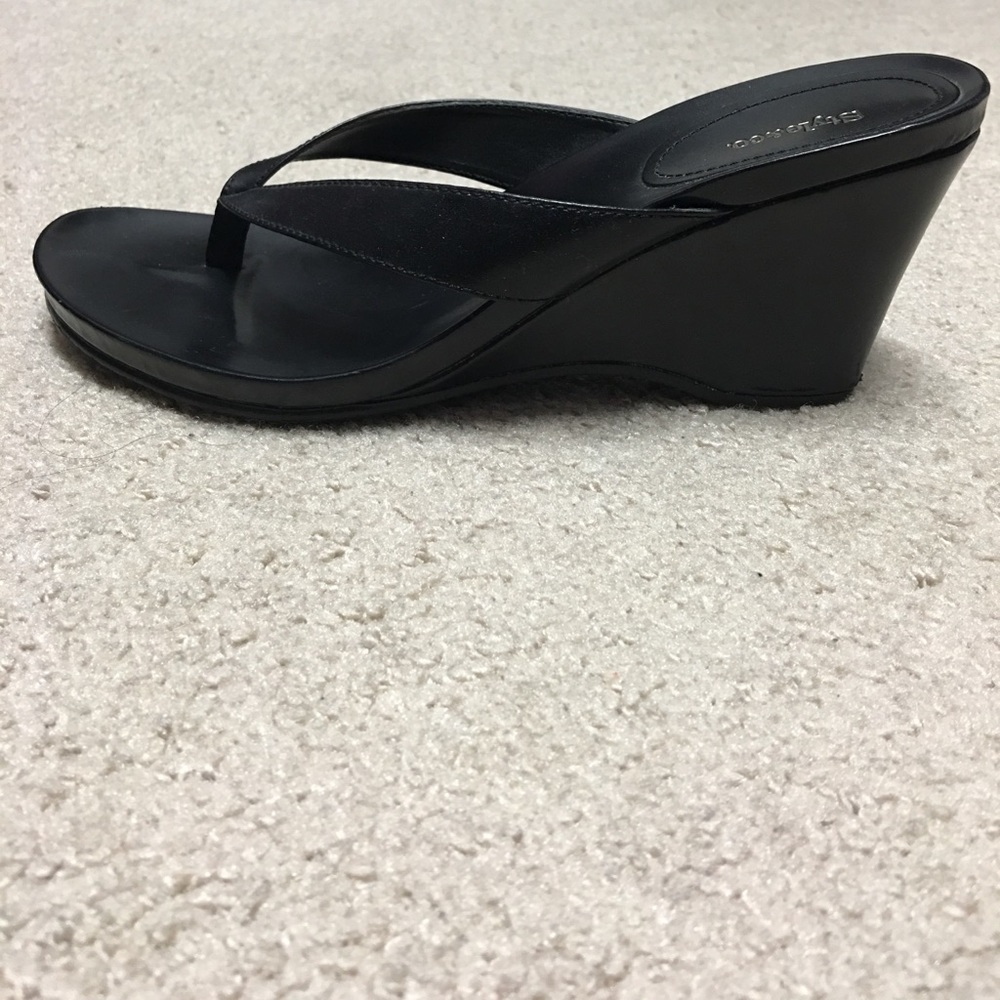 Shoes - Picture 2 of 3