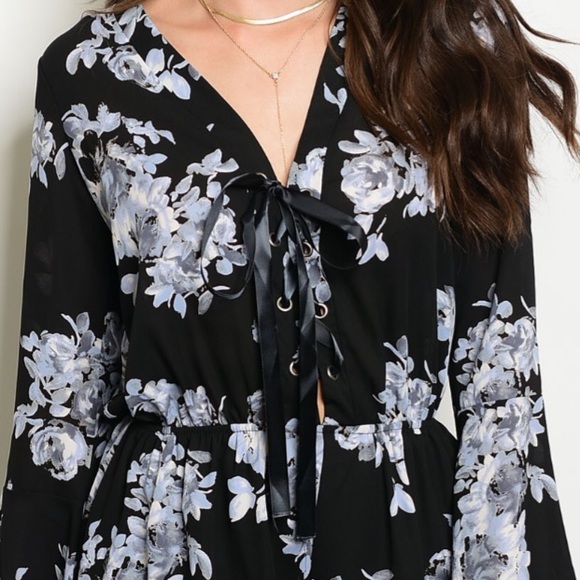 SUMMER CLEARANCE!FALLING FLOWERS  BOHO ROMPER - Picture 3 of 6