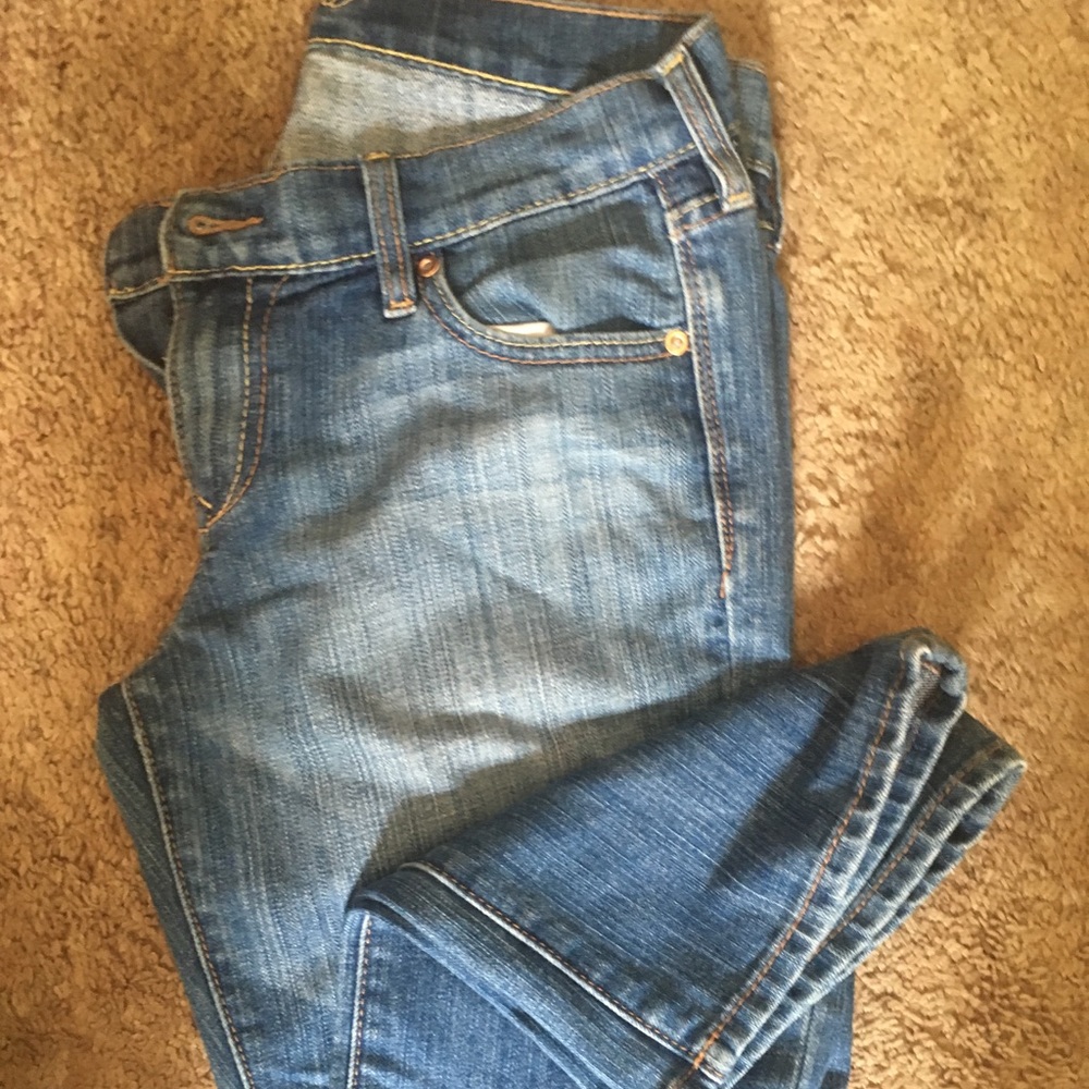 Ladies old navy jeans