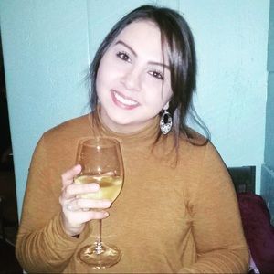 Meet your Posher, Jenna