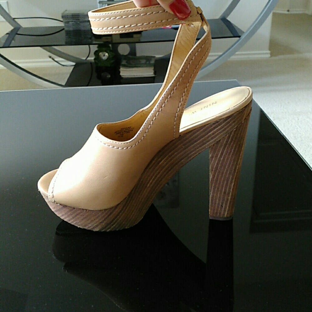 Nine West Nude Heels