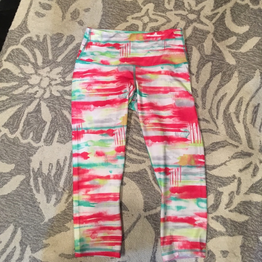 Karma crop - brand new pink -multi colored