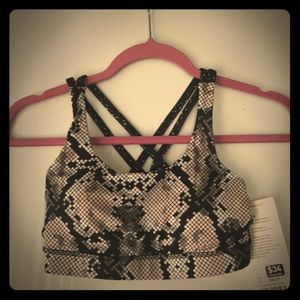 Lululemon Energy Sports Bra