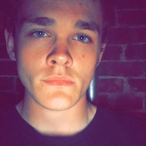 Meet your Posher, Christian